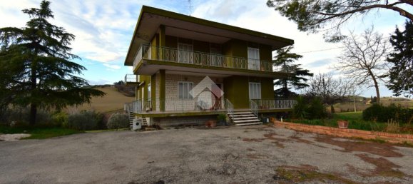 12 rooms Apartment in Montescudo Monte Colombo, Italy No. 169344 2