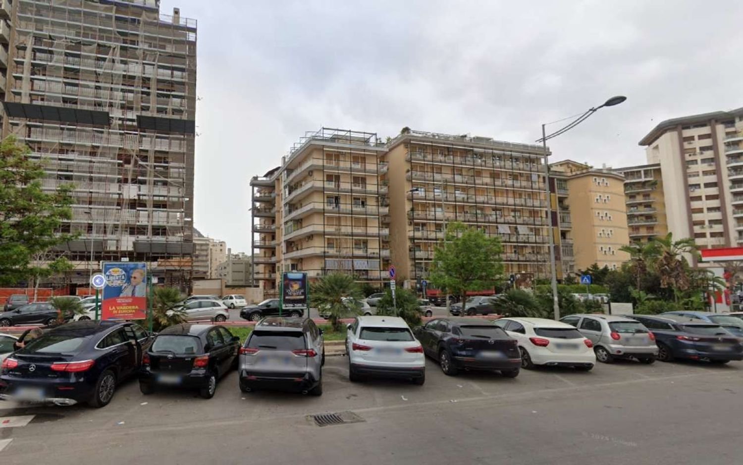 5 rooms Apartment in Palermo, Italy No. 46480