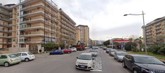 5 rooms Apartment in Palermo, Italy No. 46480 16