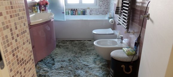 3 bedrooms Apartment in Padua, Italy No. 323680 17