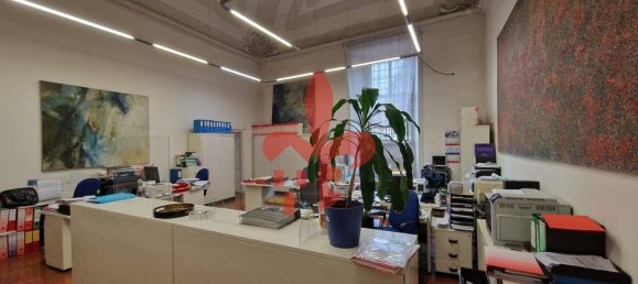 5غرفة مكتب في Florence, Italy رقم 38837 9