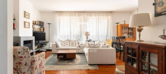 3 bedrooms Apartment in Arese, Italy No. 16255 5