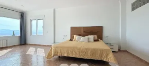 Вилла с 4 спальнями в Периана, Испания № 56068 16