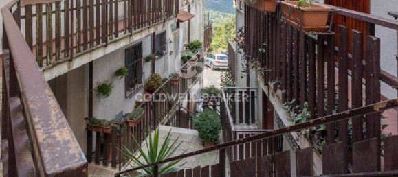 2 bedrooms Apartment in Allumiere, Italy No. 318573 6