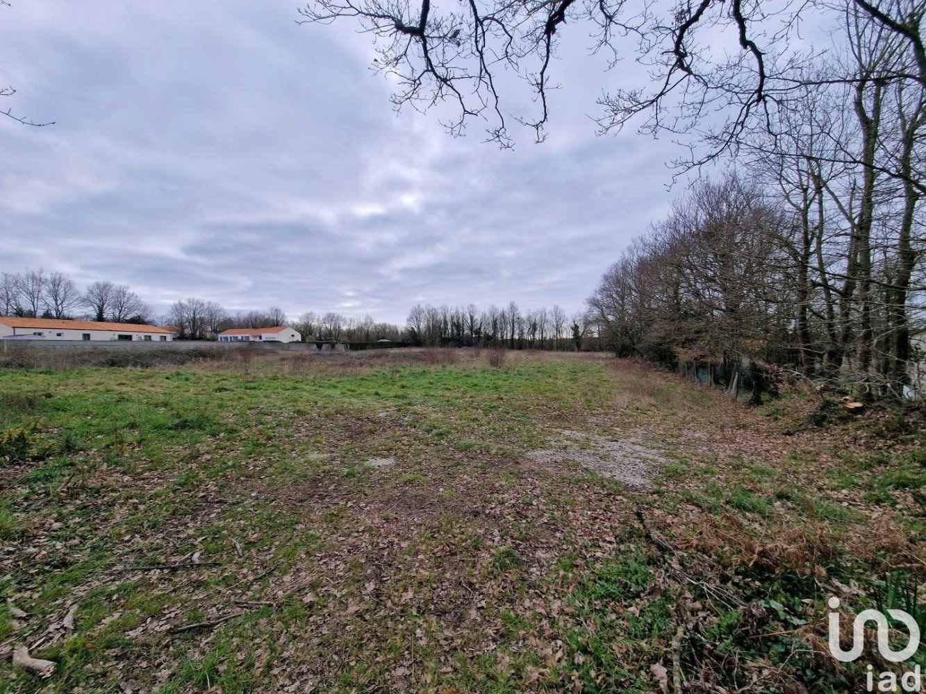  Land in Martinet, France No. 62024