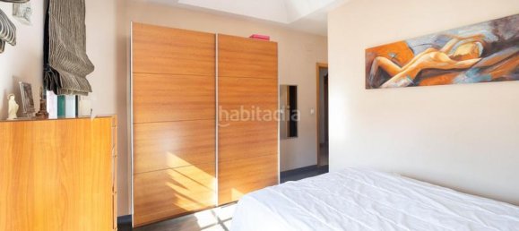 4 bedrooms House in Jun, Spain No. 94793 19