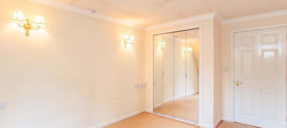 2 bedrooms Apartment in Watford, United Kingdom No. 6175 19