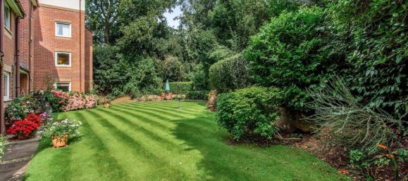 2 bedrooms Apartment in Watford, United Kingdom No. 6175 4