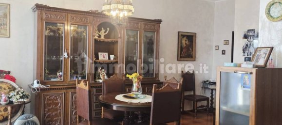 Apartamento de 3 dormitorios en Turin, Italy No. 266046 3