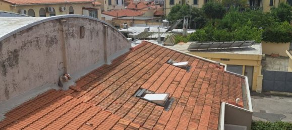 5 bedrooms Apartment in Livorno, Italy No. 341742 30