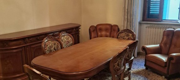 5 bedrooms Apartment in Livorno, Italy No. 341742 2