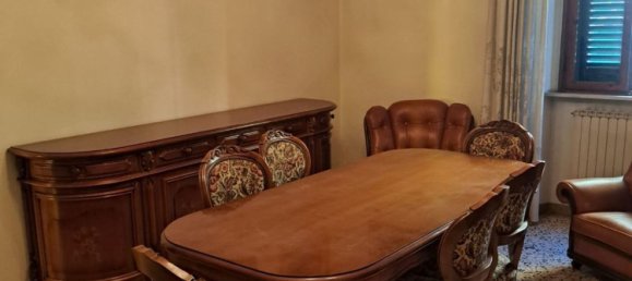 5 bedrooms Apartment in Livorno, Italy No. 341742 3