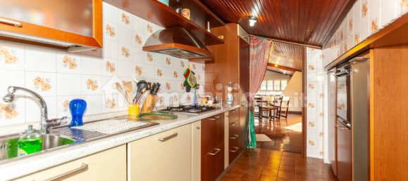 Apartamento T3 em Locate Varesino, Italy N.º 68445 4