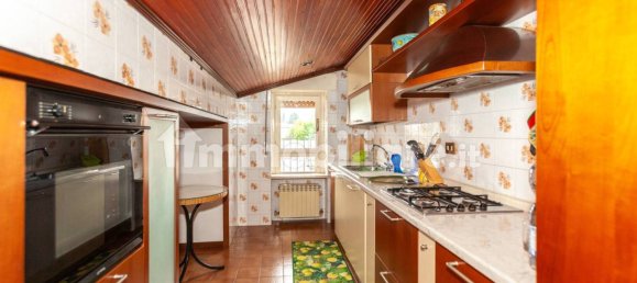 Apartamento T3 em Locate Varesino, Italy N.º 68445 9