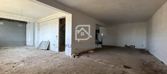 Вилла с 12 комнатами в Мирабелла Эклано, Италия № 156934 30