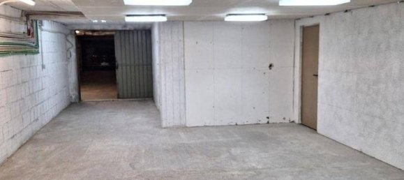 Garage in Fiorano Modenese, Italy 60m², Nr. 174912 3