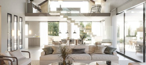 5 bedrooms Villa in Estepona, Spain No. 33371 6