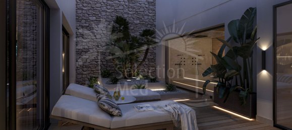 5 bedrooms Villa in Estepona, Spain No. 33371 43