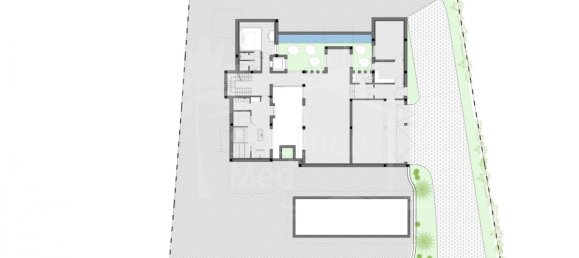 5 bedrooms Villa in Estepona, Spain No. 33371 36