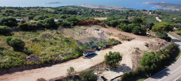 100m² Land in Trinità d'Agultu e Vignola, Italy No. 207317 5