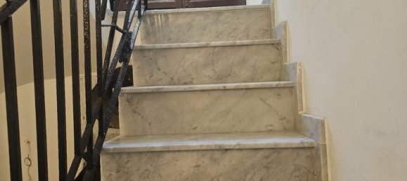 Apartamento de 3 dormitorios en Palermo, Italy No. 360030 5