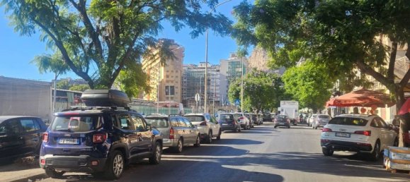 Apartamento de 3 dormitorios en Palermo, Italy No. 360030 2