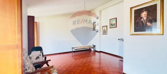 4 rooms Apartment in Alvignano, Italy No. 172815 9