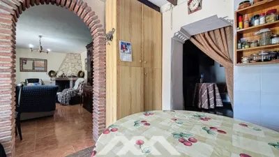 Adosado de 4 dormitorios en Comares, Spain No. 183000