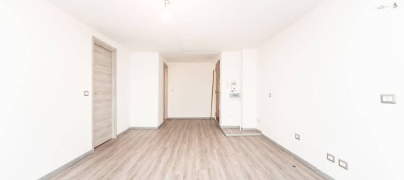 1 Schlafzimmer Wohnung in Milan, Italy, Nr. 268392 6
