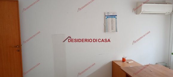 Oficina en Palermo, Italy 70 m² No. 295601 6