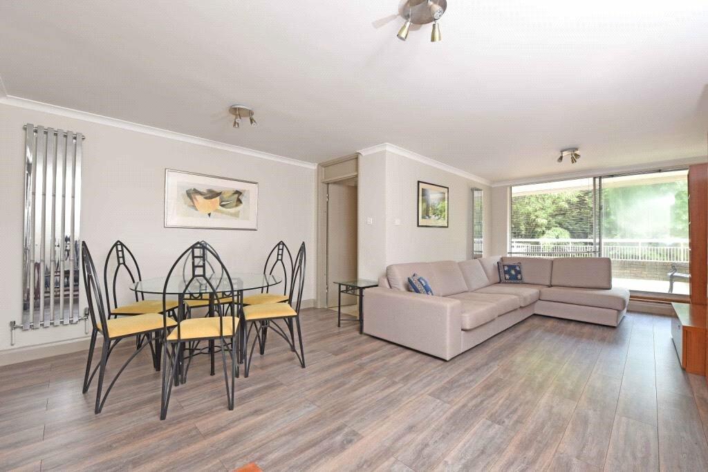 2 bedrooms Apartment in London, United Kingdom No. 3791