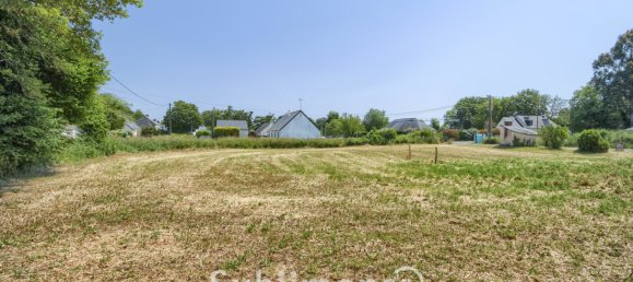 Land in Saint-Gildas-des-Bois, France No. 102545 10