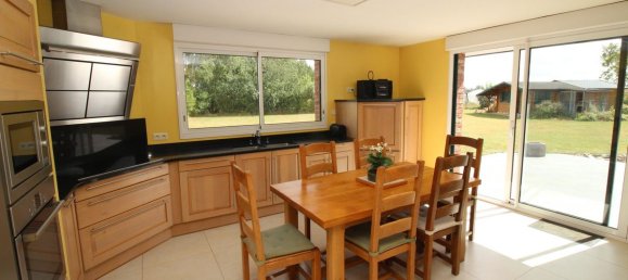 5 bedrooms House in Gondecourt, France No. 362640 7