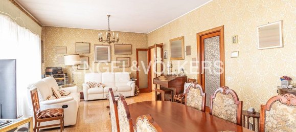 3 chambres Appartement à Rome, Italy No. 131595 3