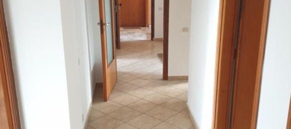 4 Schlafzimmer Wohnung in Gravina di Catania, Italy, Nr. 340893 27
