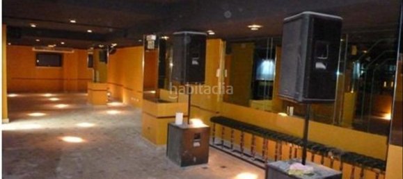 Коммерческая недвижимость 421м² в Алькала-де-Энарес, Испания № 117482 4