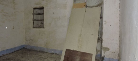 15-salle Maison à Ne, Italy No. 122603 13