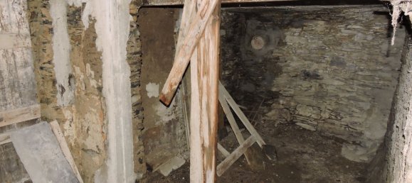 15-salle Maison à Ne, Italy No. 122603 37