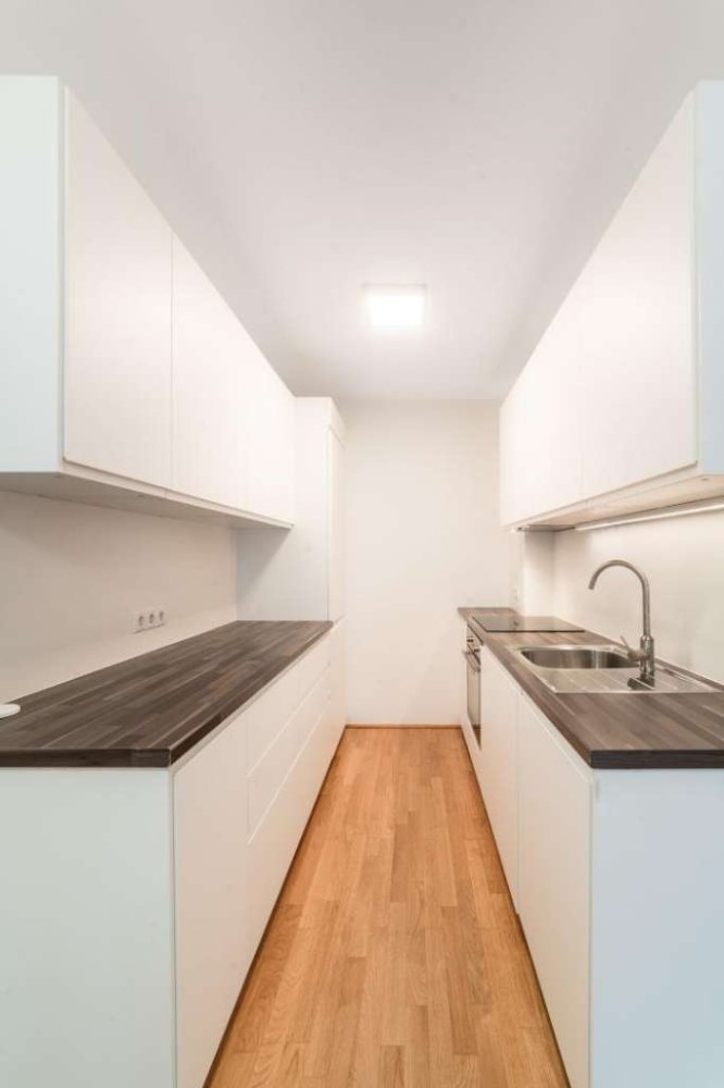 Apartamento de 2 habitaciónes en Vienna, Austria No. 76376