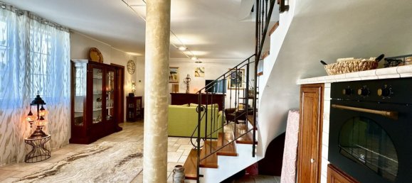 3 rooms House in Fagnano Olona, Italy No. 2341 8