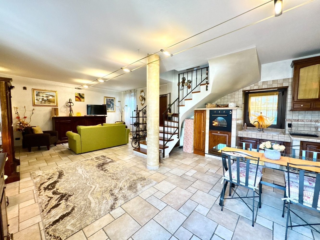 3 rooms House in Fagnano Olona, Italy No. 2341