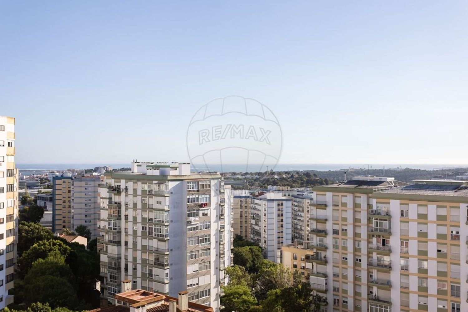Apartamento T3 em Oeiras, Portugal N.º 320521