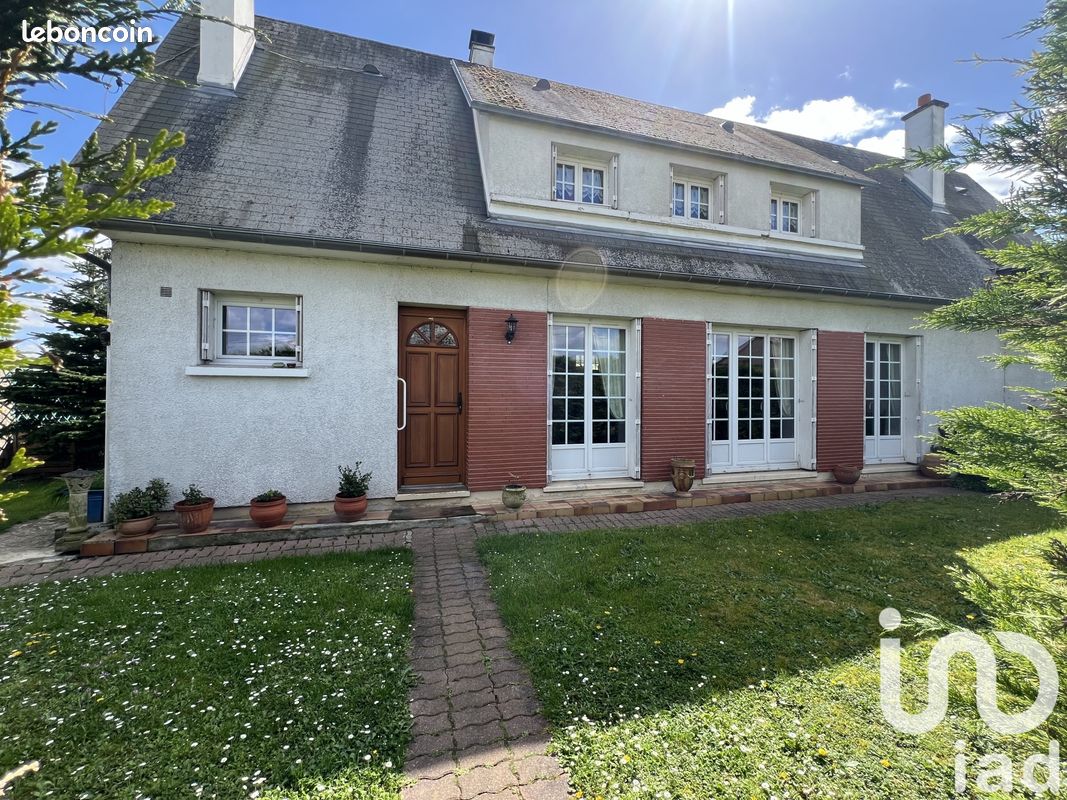 Casa de 3 dormitorios en Precy-sur-Oise, France No. 72100