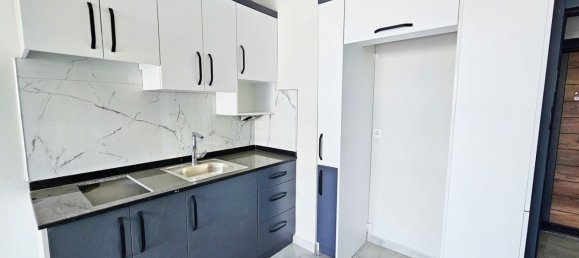 شقة 1+1 في Kargicak, Turkey رقم 31624 12