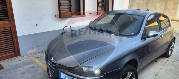 Квартира с 2 спальнями в Капотерра, Италия № 356167 9