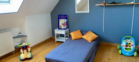 Casa de 5 dormitorios en Sandillon, France No. 154417 9