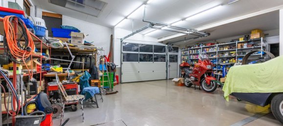 9 rooms House in Wetteraukreis, Germany No. 55240 25