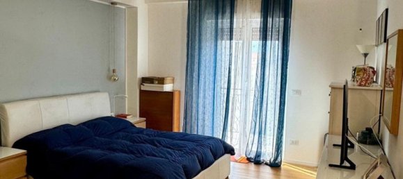 Apartamento de 4 divisões em Palermo, Italy N.º 45527 35