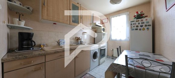 1 bedroom Apartment in Evry, France No. 318537 3