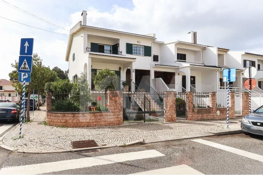 Casa de 5 dormitorios en Oeiras, Portugal No. 83949